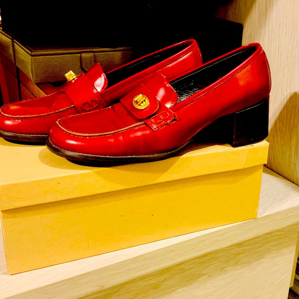 Coach loafer